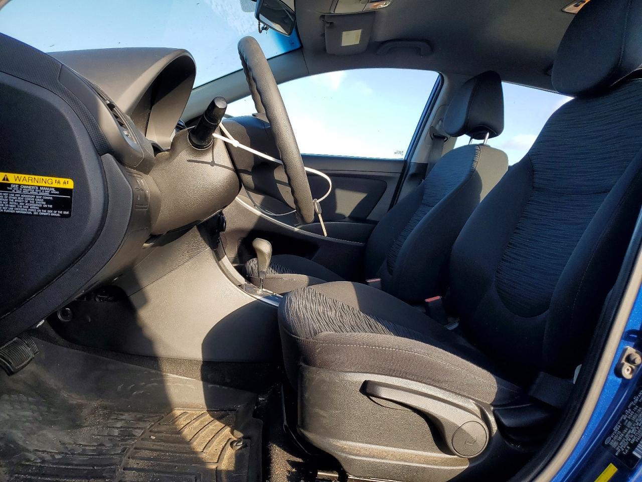 2016 Hyundai Accent Se - Image 7