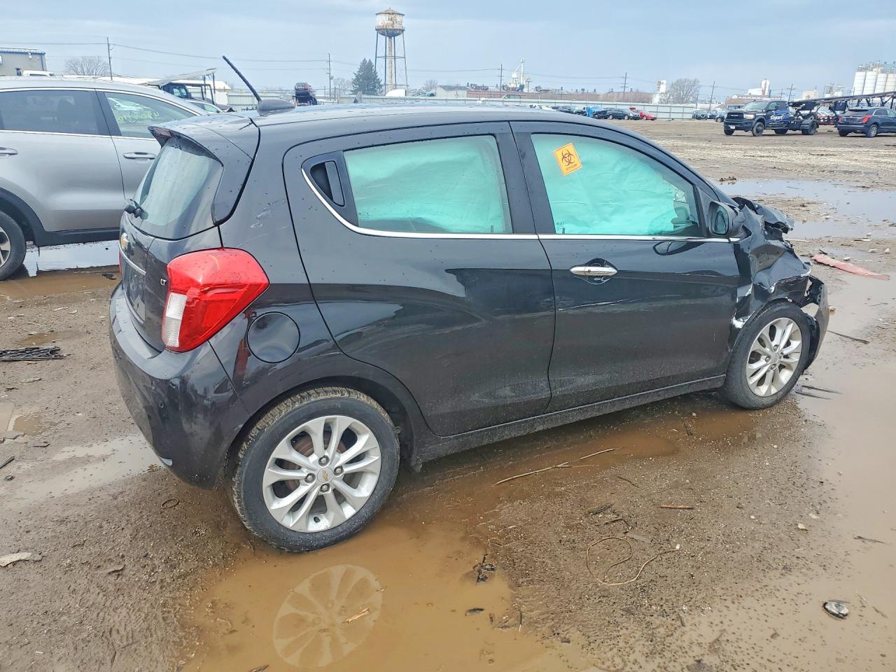 2020 Chevrolet Spark 2Lt - Фото 3
