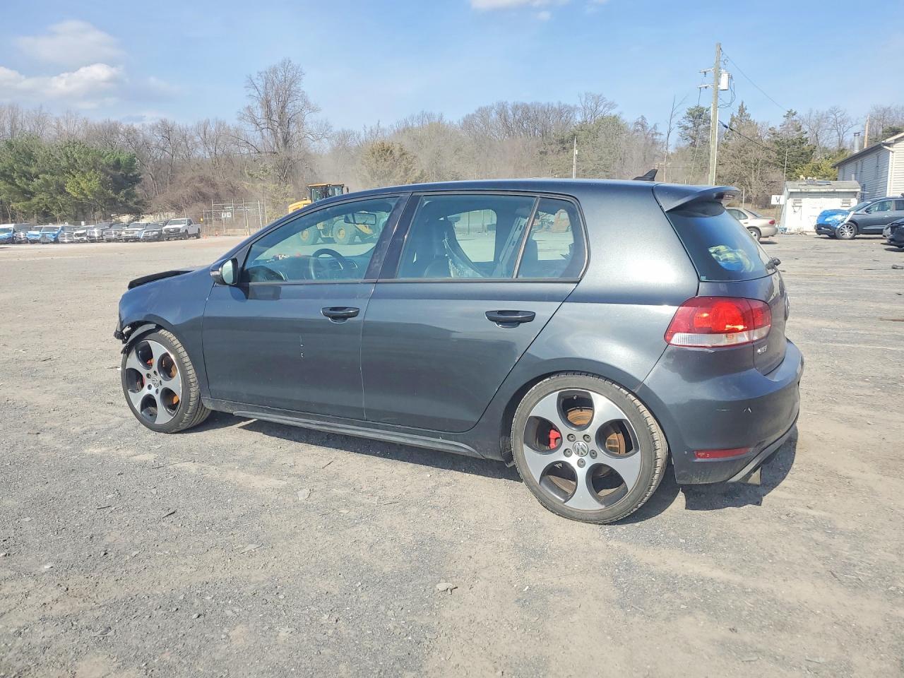 2011 Volkswagen Gti - Image 2