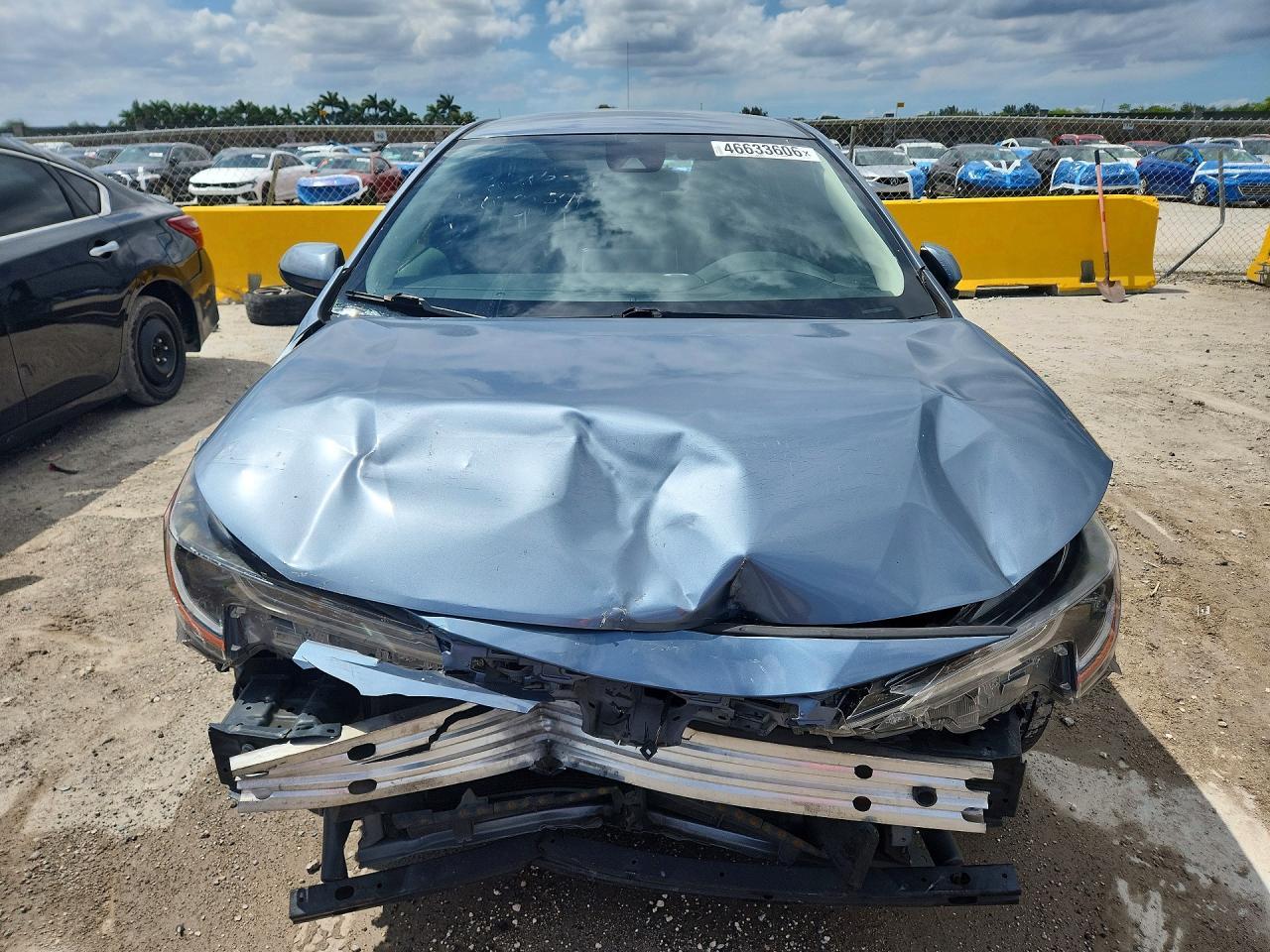 2020 Toyota Corolla Le - Фото 5