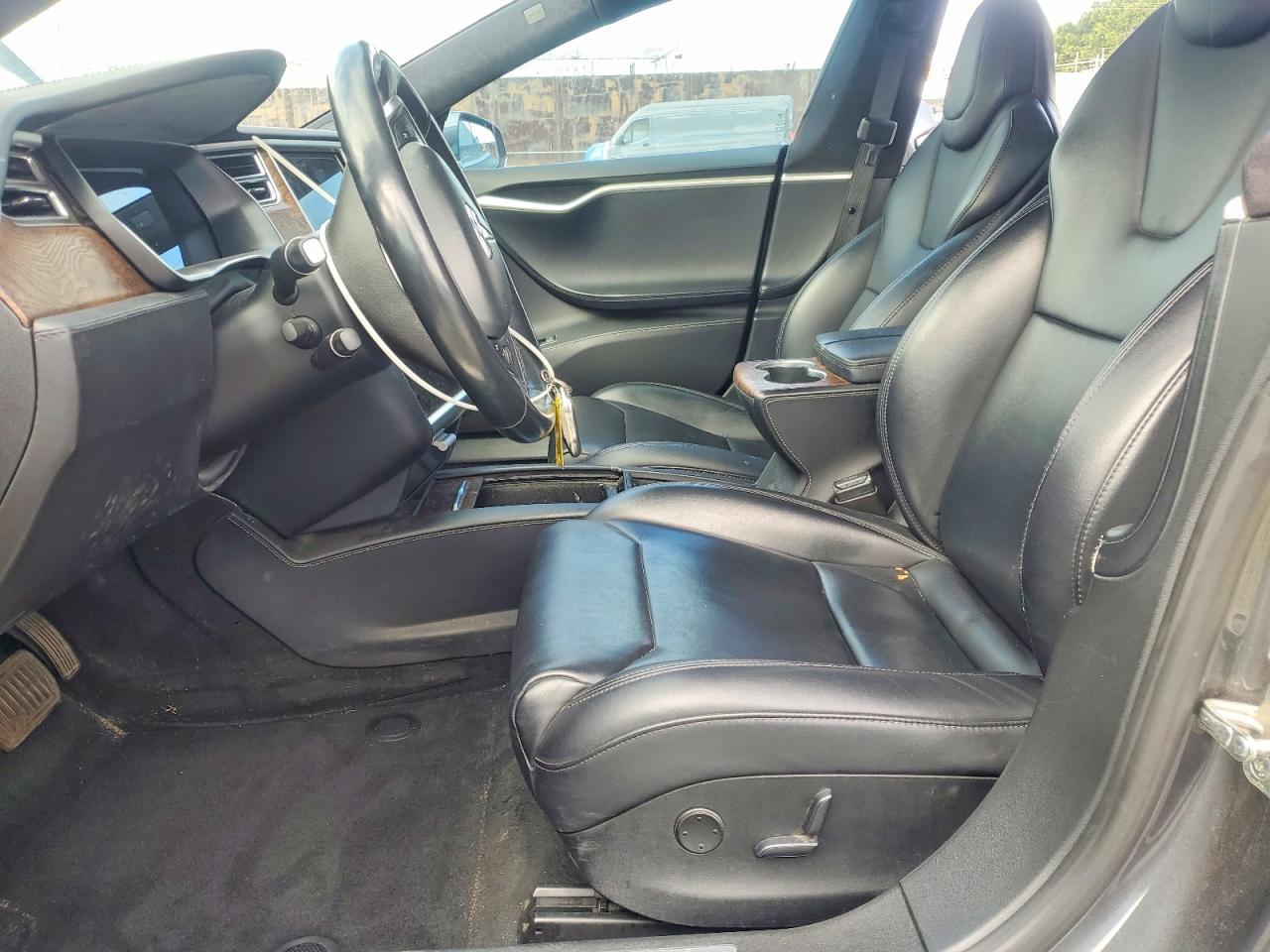 2017 Tesla Model S - Image 7