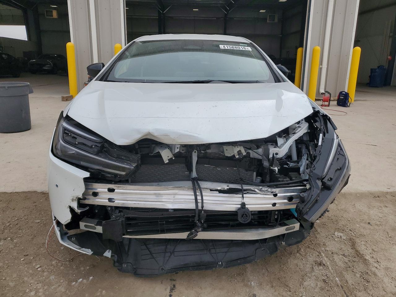 2024 Toyota Prius Le - Фото 5