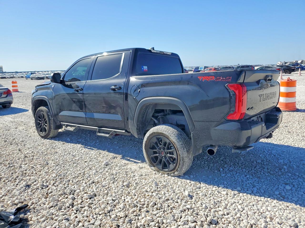 2024 Toyota Tundra Sr5 - Image 2
