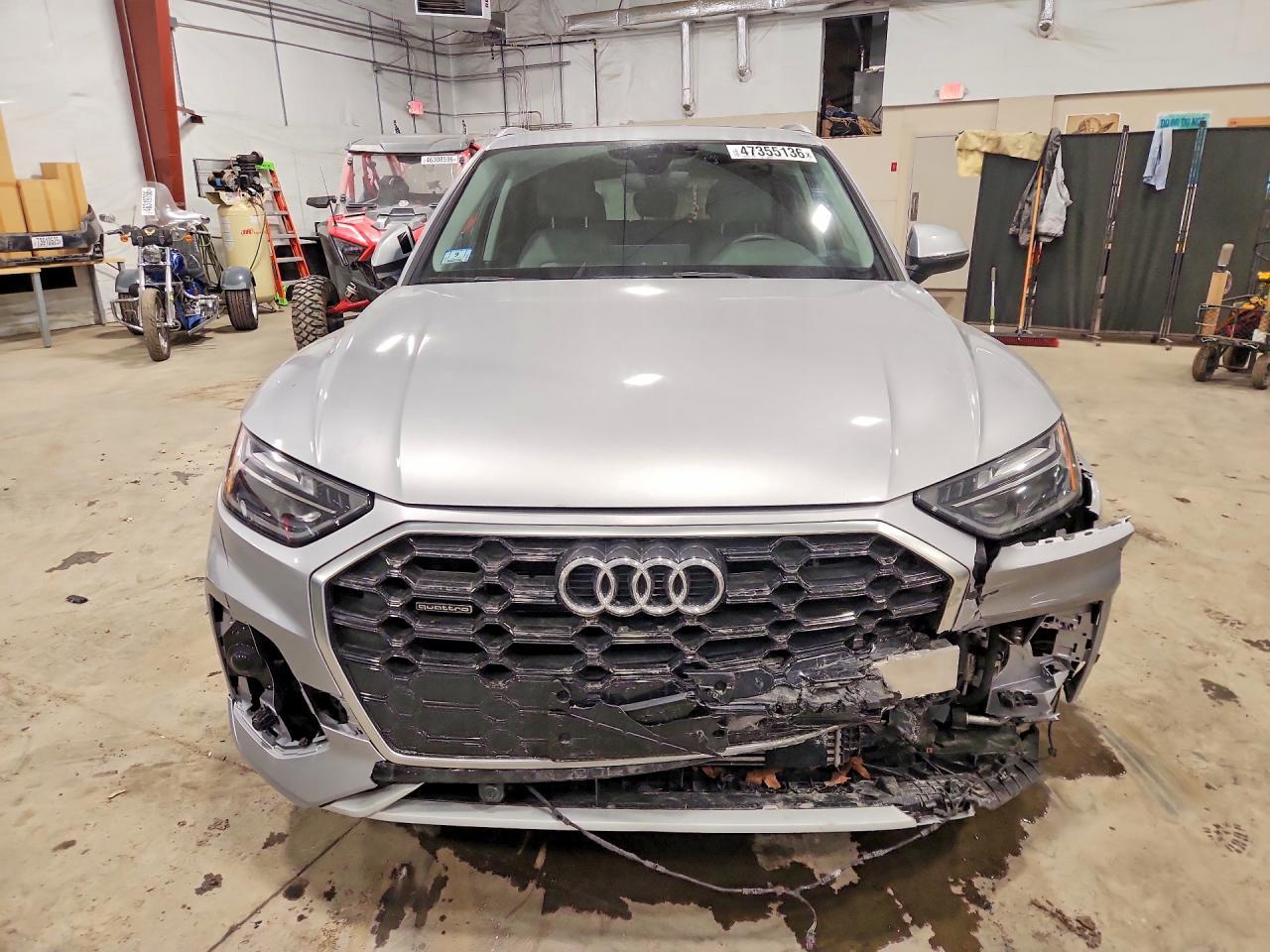 2021 Audi Q5 E Premium - Image 5