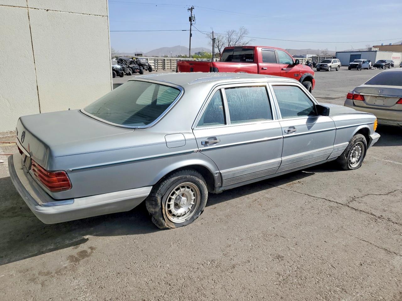 1983 Mercedes Benz 380 Sel - Фото 3