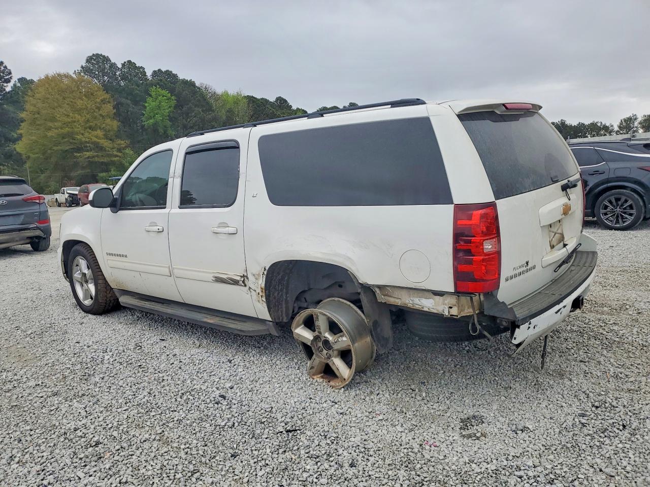 2012 Chevrolet Suburban C1500 Lt - Фото 2
