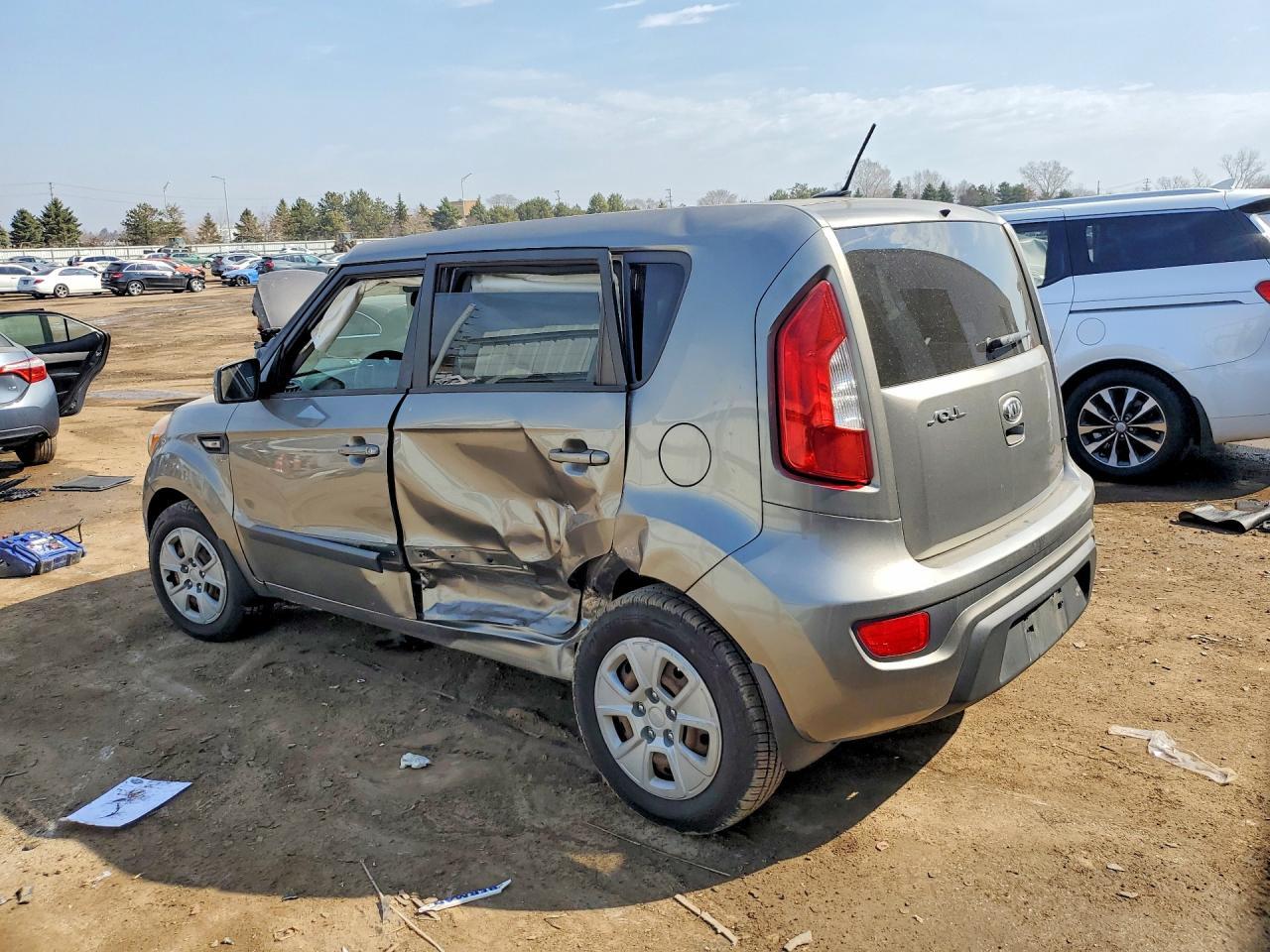 2013 Kia Soul Base - Фото 2