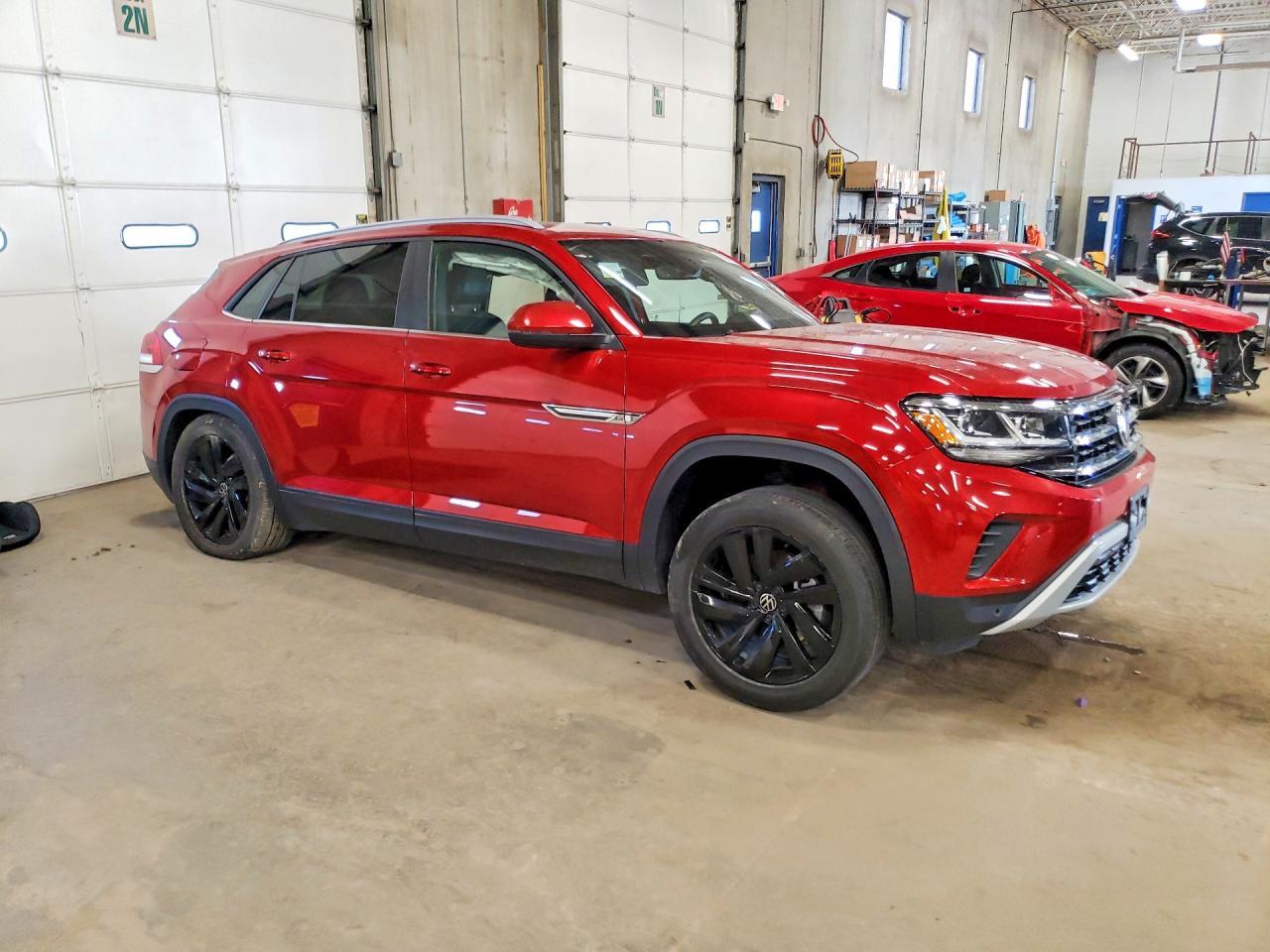 2022 Volkswagen Atlas Cross Sport Se - Image 4