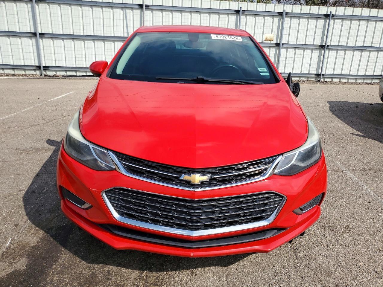 2017 Chevrolet Cruze Premier - Фото 5