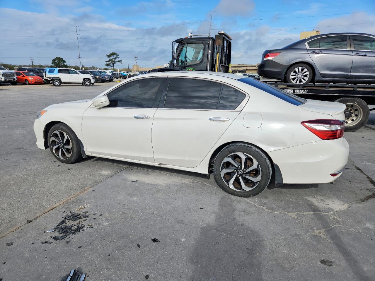2016 Honda Accord Exl - Фото 2