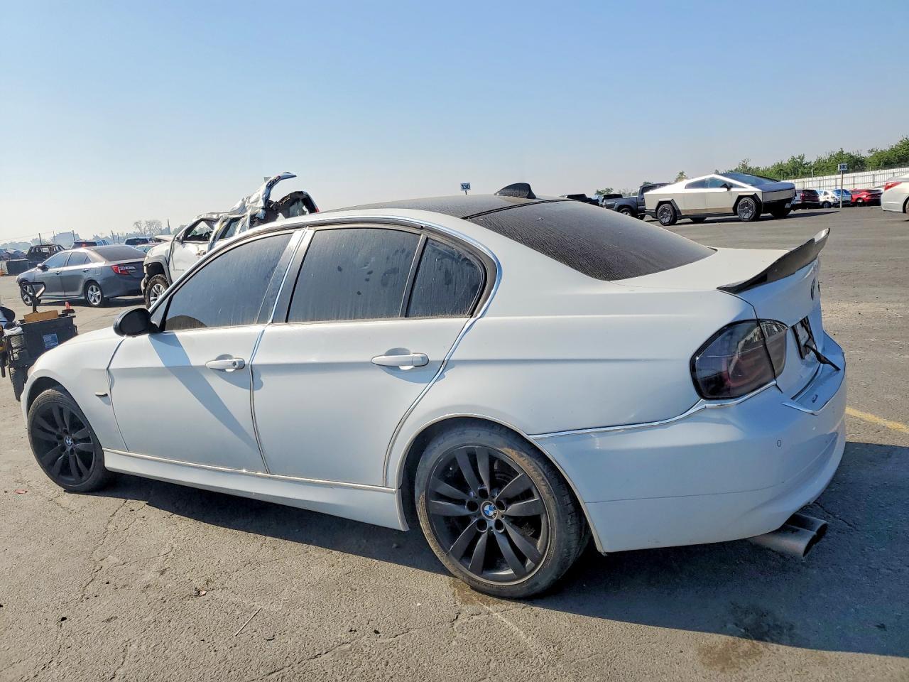 2007 BMW 328 I - Фото 2