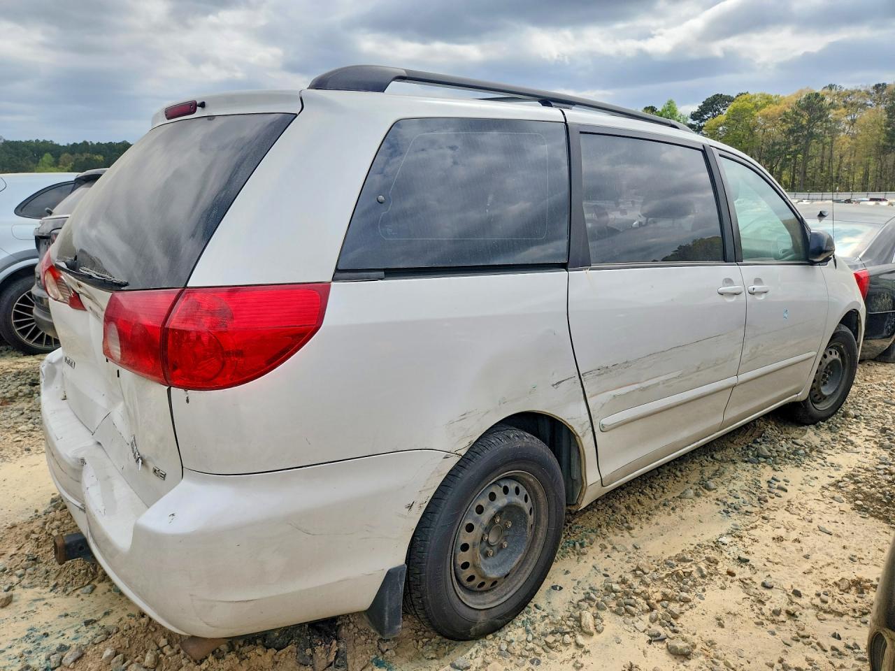 2006 Toyota Sienna Ce 7 Passenger - Фото 3