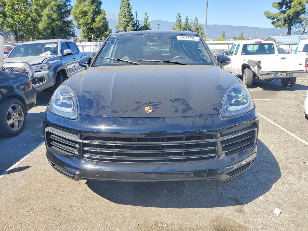 2019 Porsche Cayenne - Image 5
