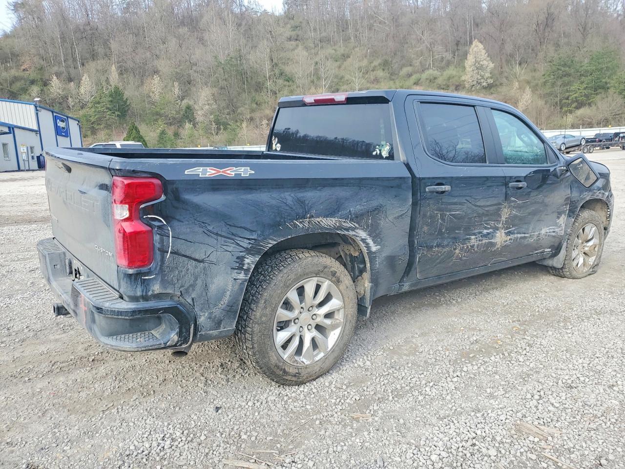 2024 Chevrolet Silverado K1500 Custom - Image 3