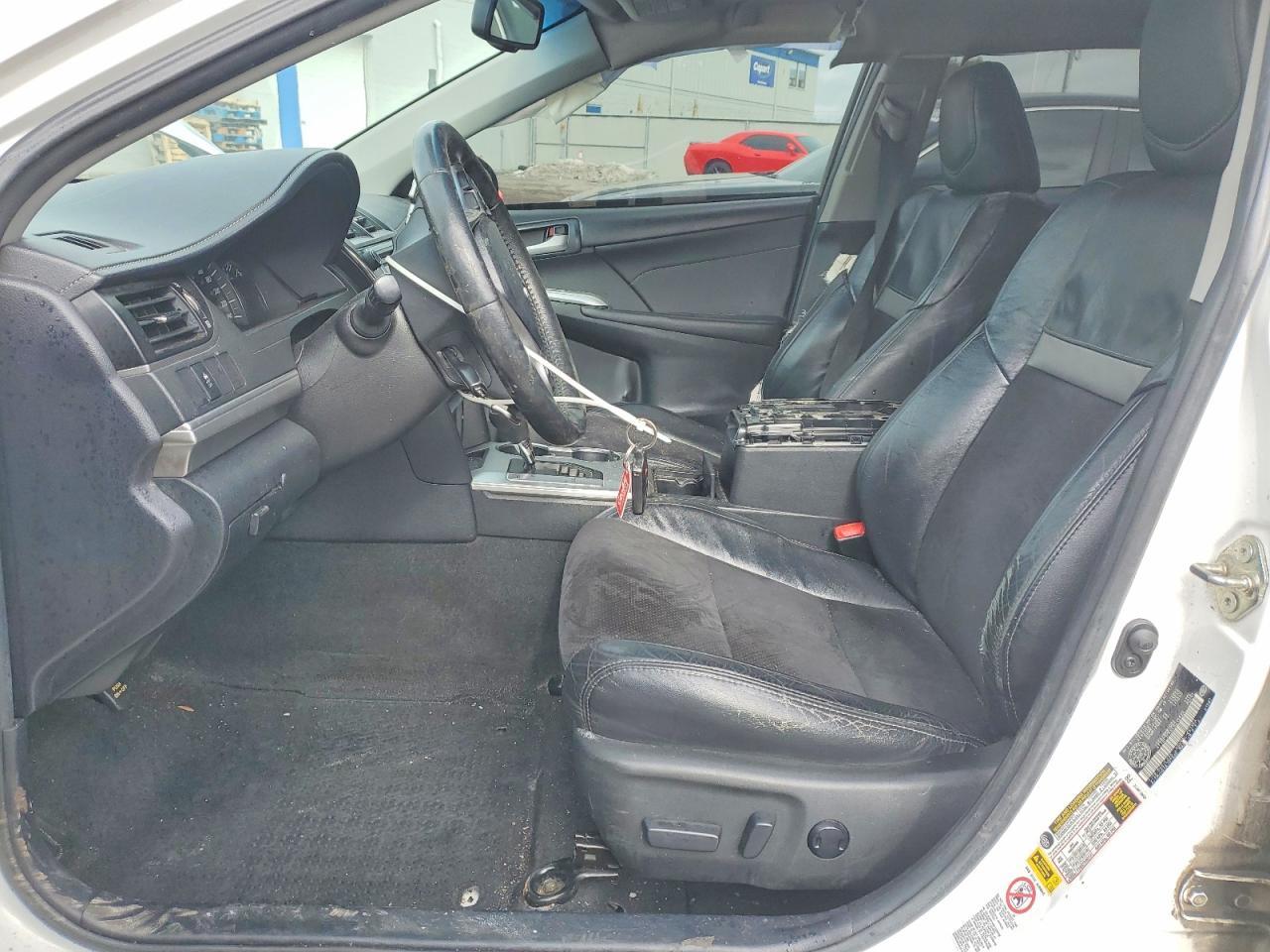 2014 Toyota Camry L - Image 7