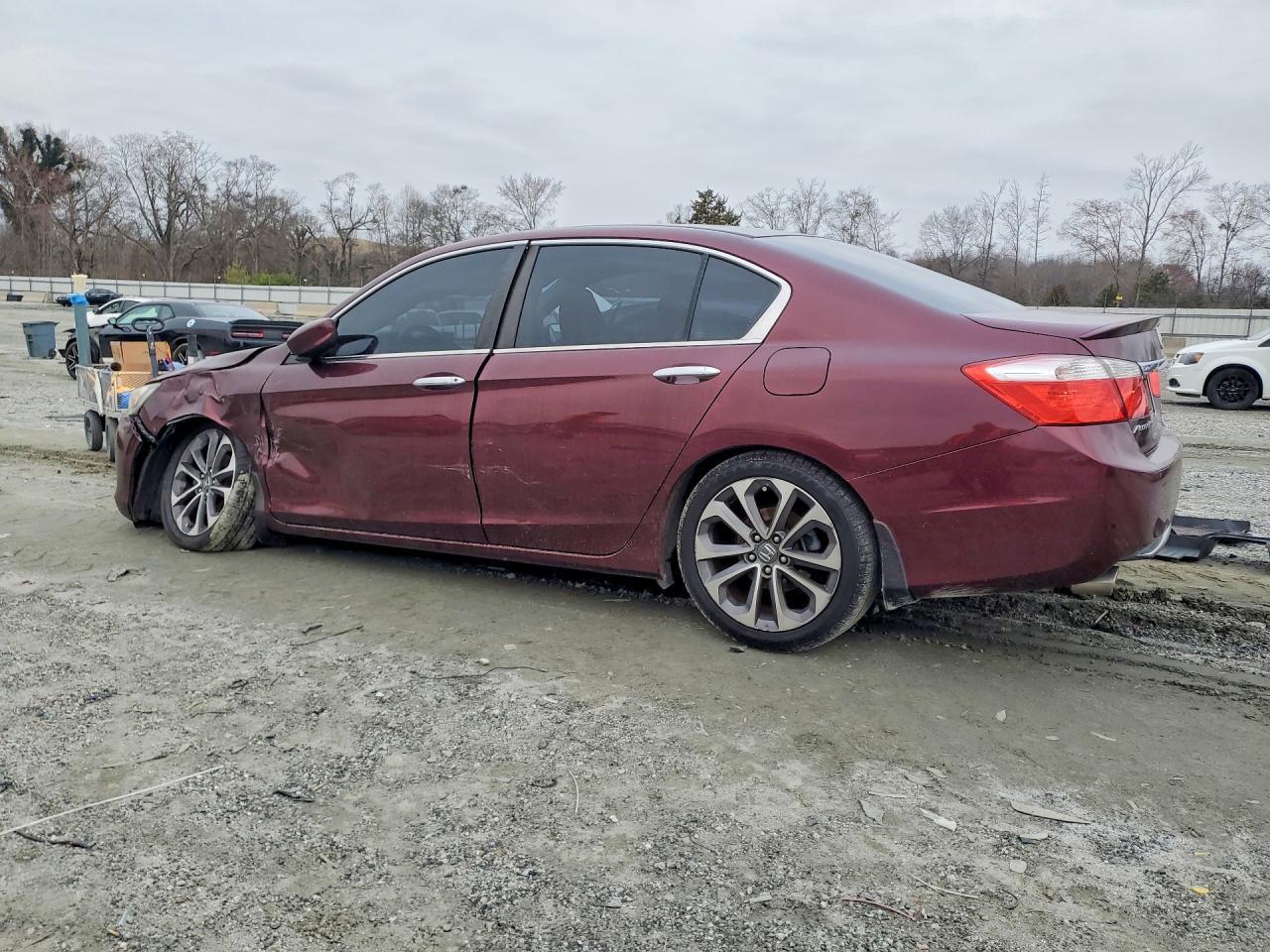 2014 Honda Accord Sport - Image 2