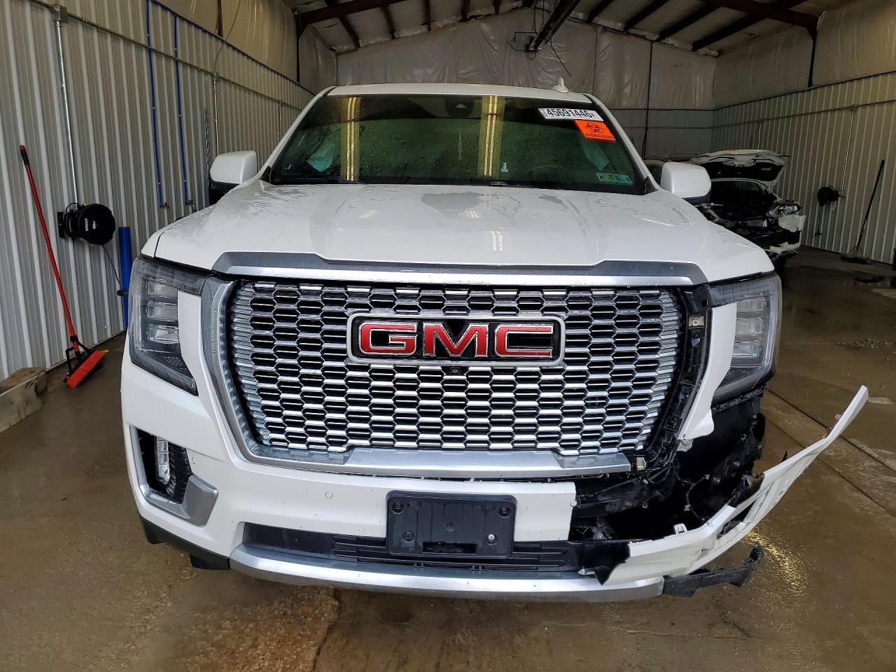 2021 GMC Yukon Xl Denali - Фото 5