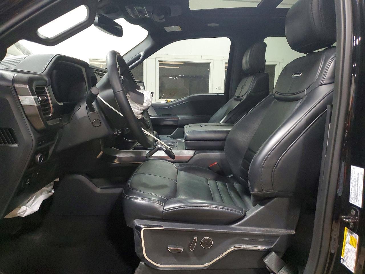 2024 Ford F150 Platinum - Image 7