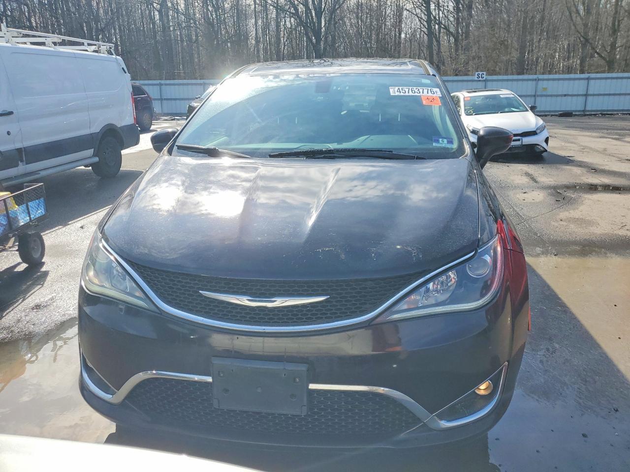 2017 Chrysler Pacifica Touring L - Фото 5