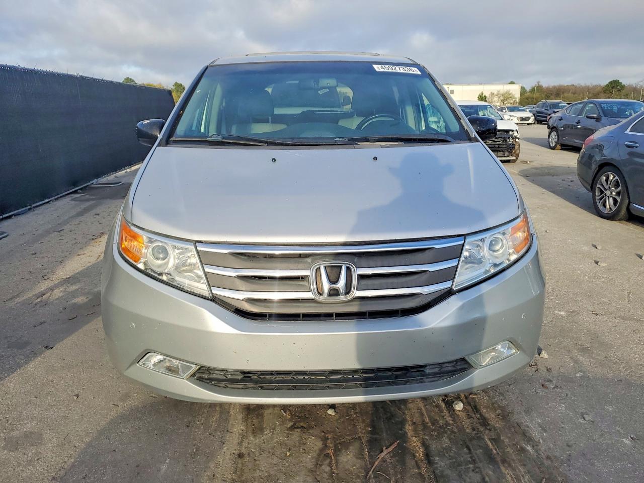 2012 Honda Odyssey Touring - Фото 5