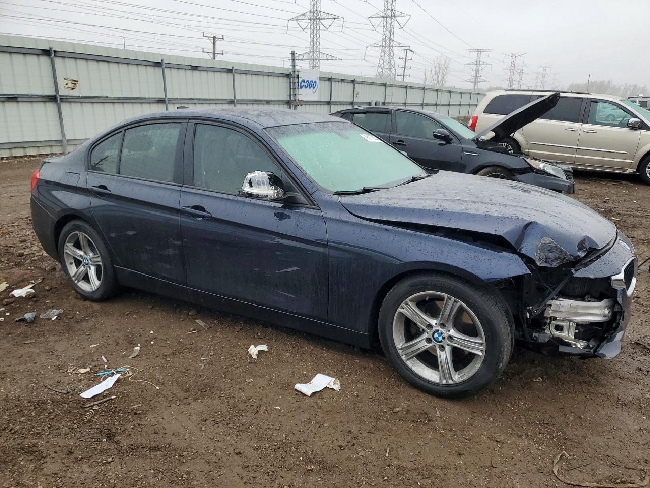 2013 BMW 328 Xi Sulev - Image 4