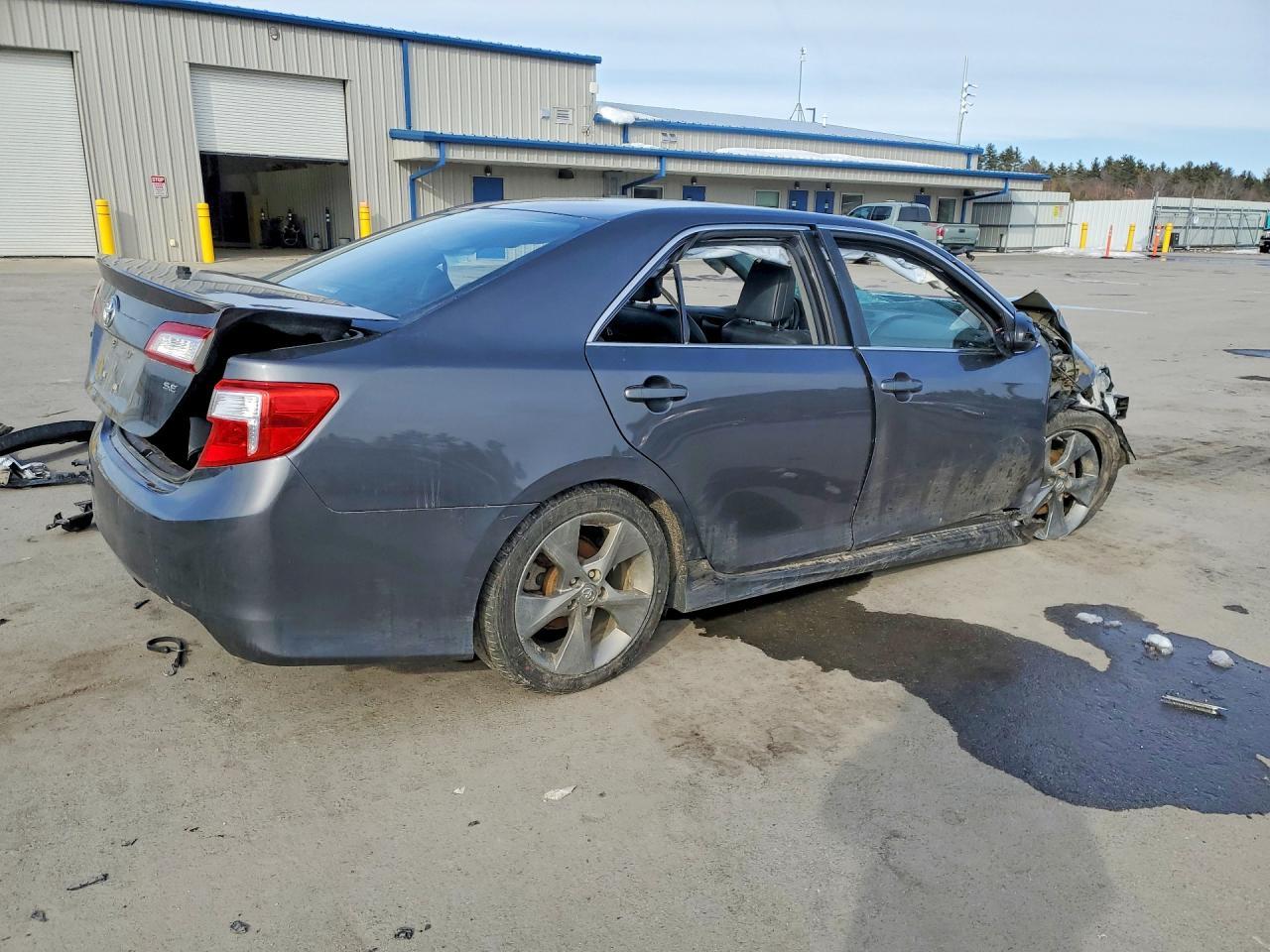 2014 Toyota Camry Se Sport - Фото 3