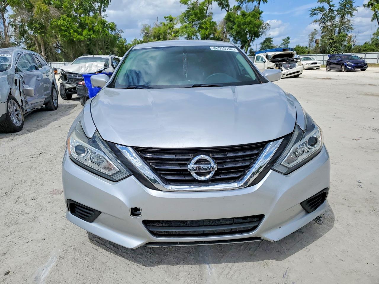 2018 Nissan Altima 2.5 S - Image 5
