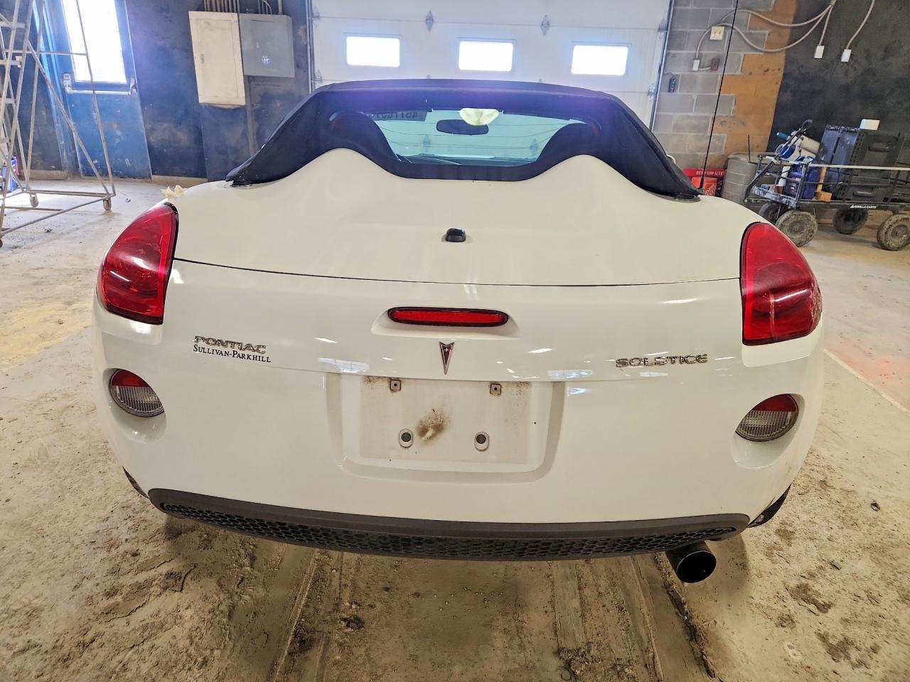2007 Pontiac Solstice - Image 6