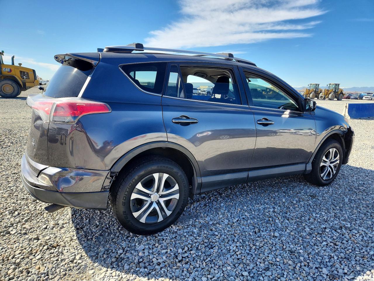 2016 Toyota Rav4 Le - Фото 3