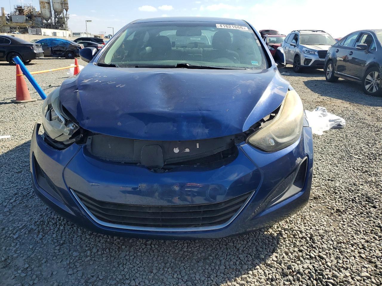 2016 Hyundai Elantra Se - Фото 5
