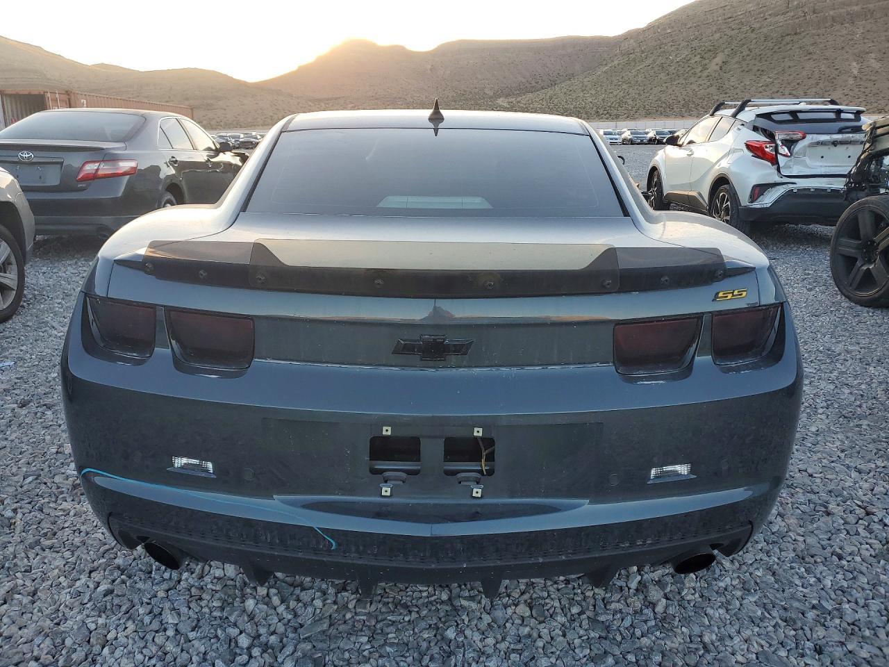 2011 Chevrolet Camaro 2Ss - Фото 6