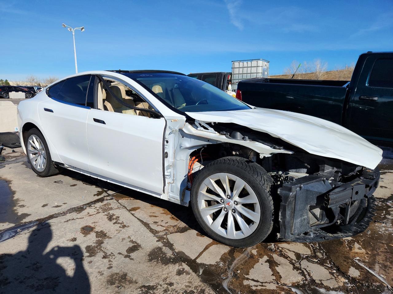 2016 Tesla Model S - Фото 4