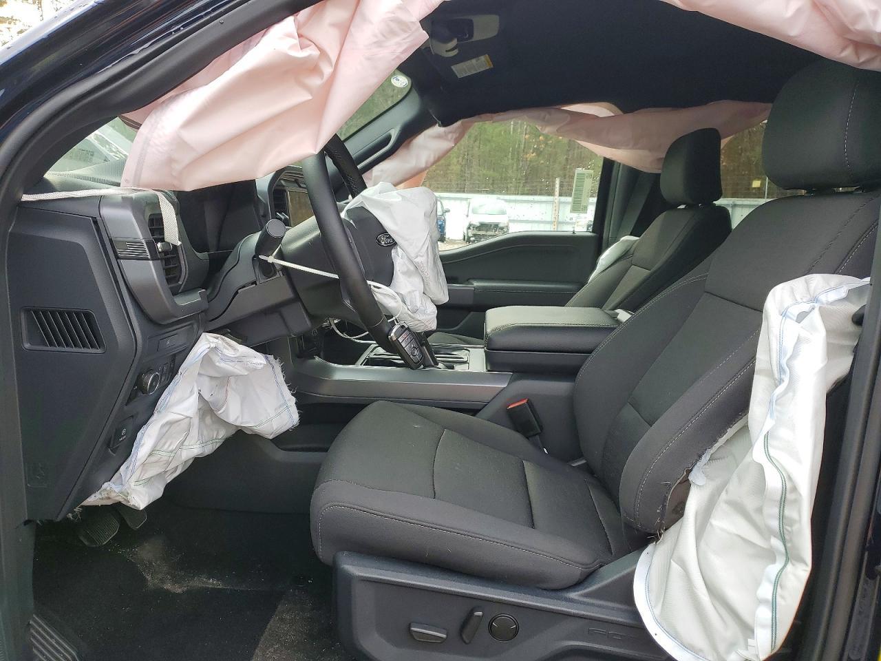 2025 Ford F150 Xlt - Image 7