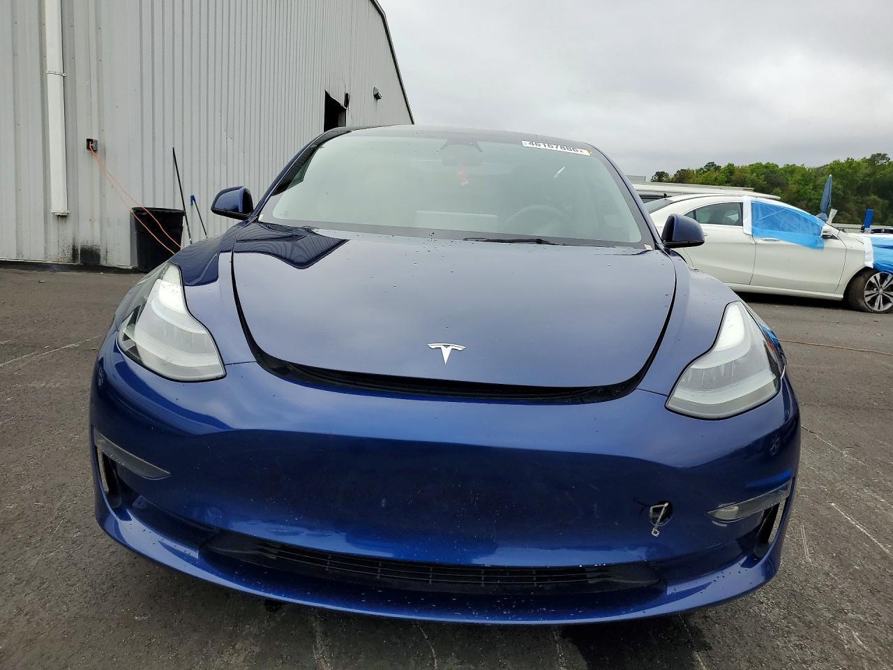 2023 Tesla Model 3 - Фото 5