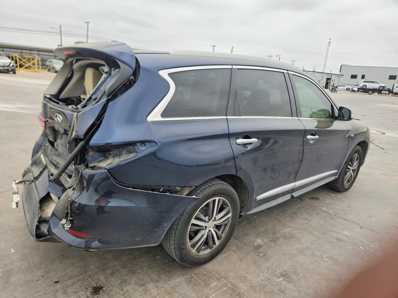 2017 Infiniti Qx60 Base - Фото 3