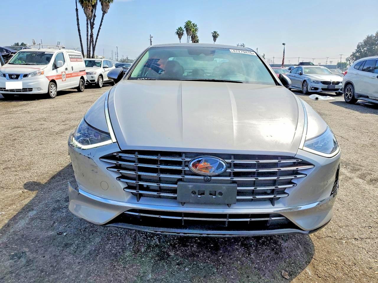 2023 Hyundai Sonata Hybrid Limited - Image 5