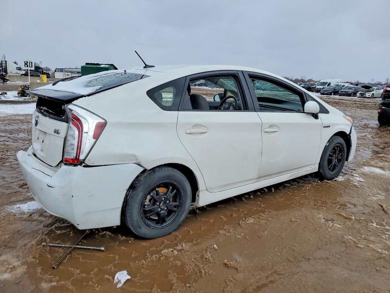 2013 Toyota Prius Three - Image 3