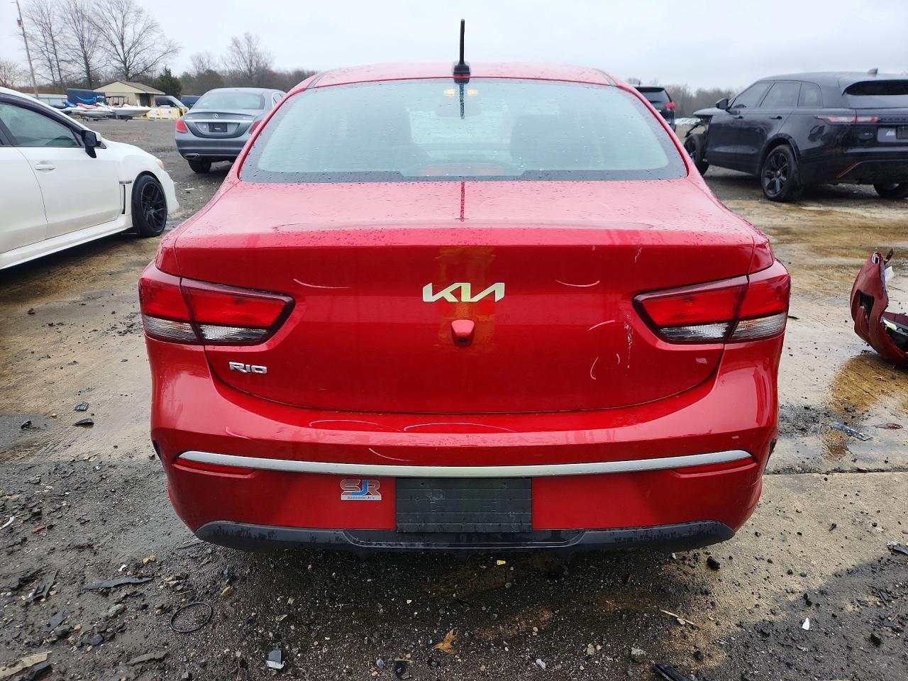 2022 Kia Rio S - Image 6