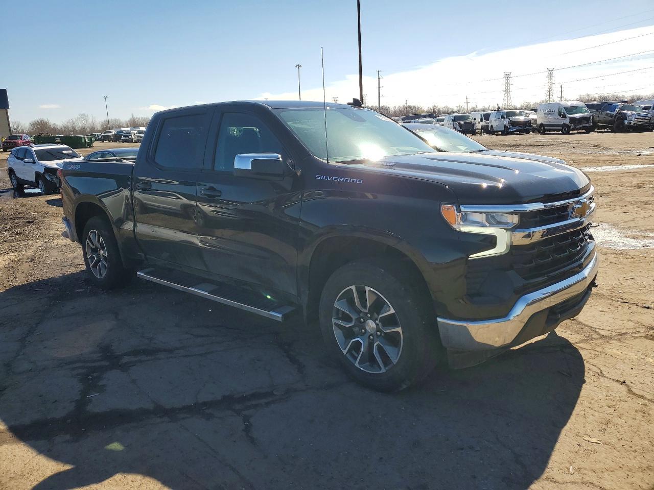 2024 Chevrolet Silverado K1500 Lt-L - Image 4