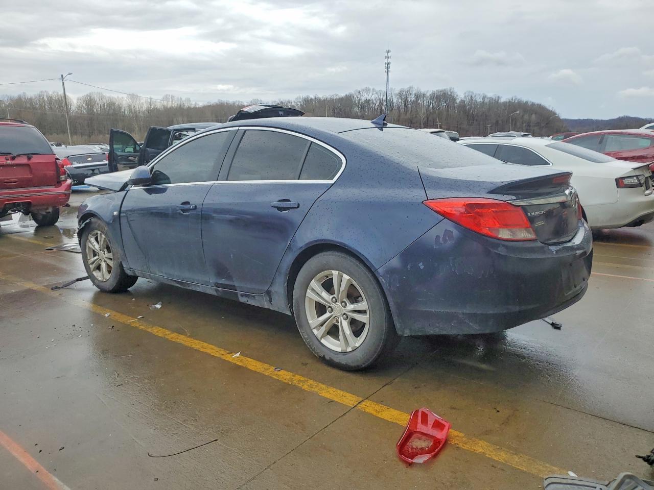 2011 Buick Regal Cxl - Image 2