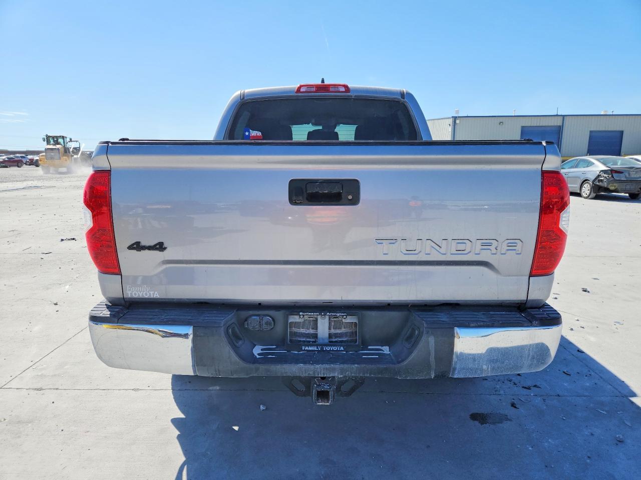 2020 Toyota Tundra Sr5 - Фото 6