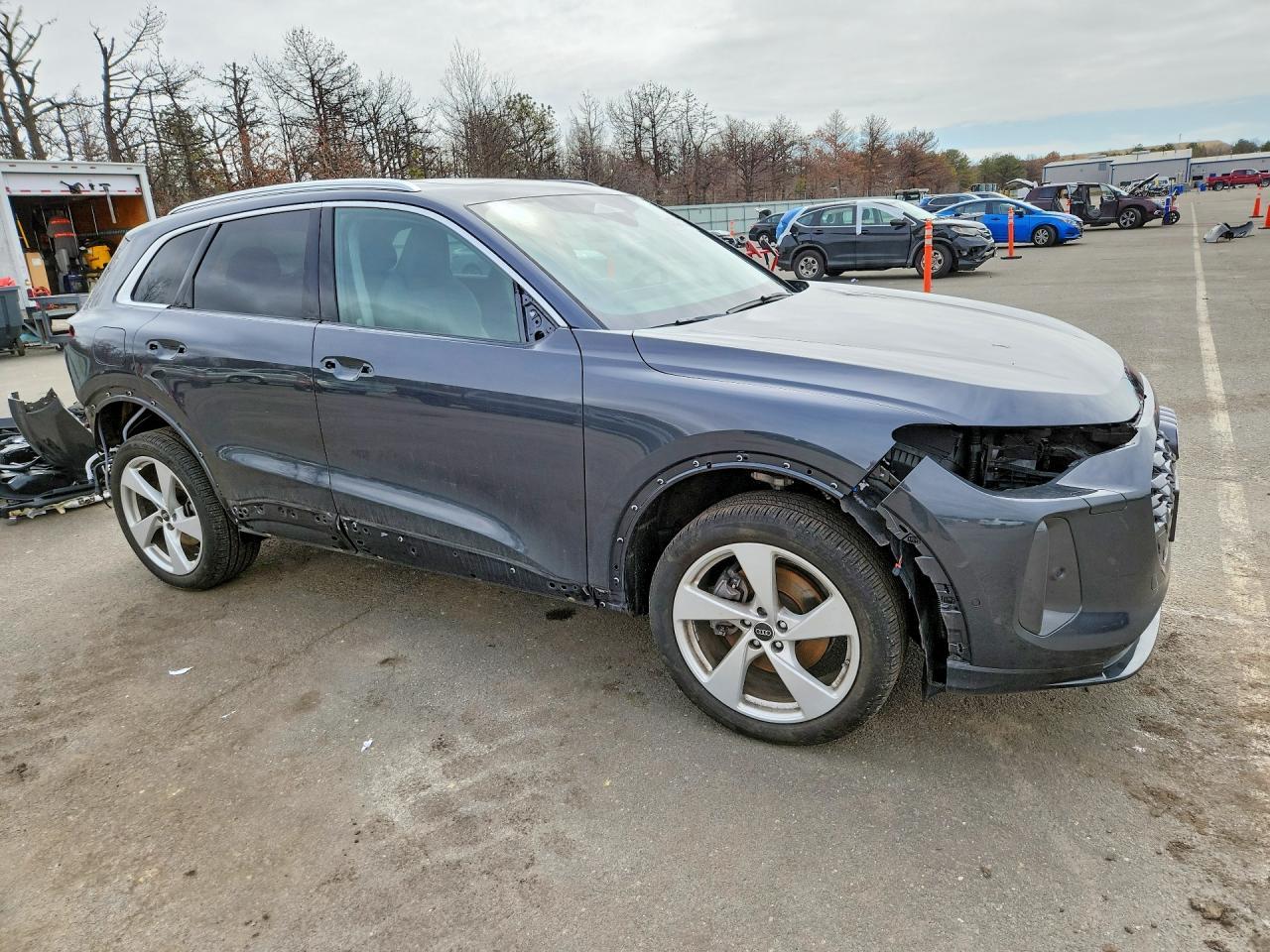 2025 Audi Q5 Premium Plus - Фото 7