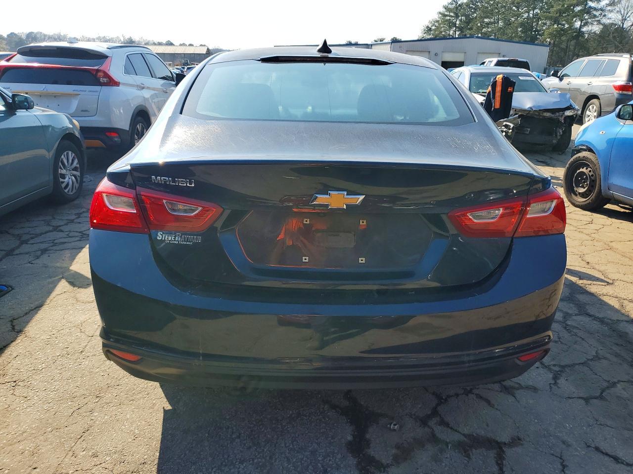 2017 Chevrolet Malibu Ls - Image 6