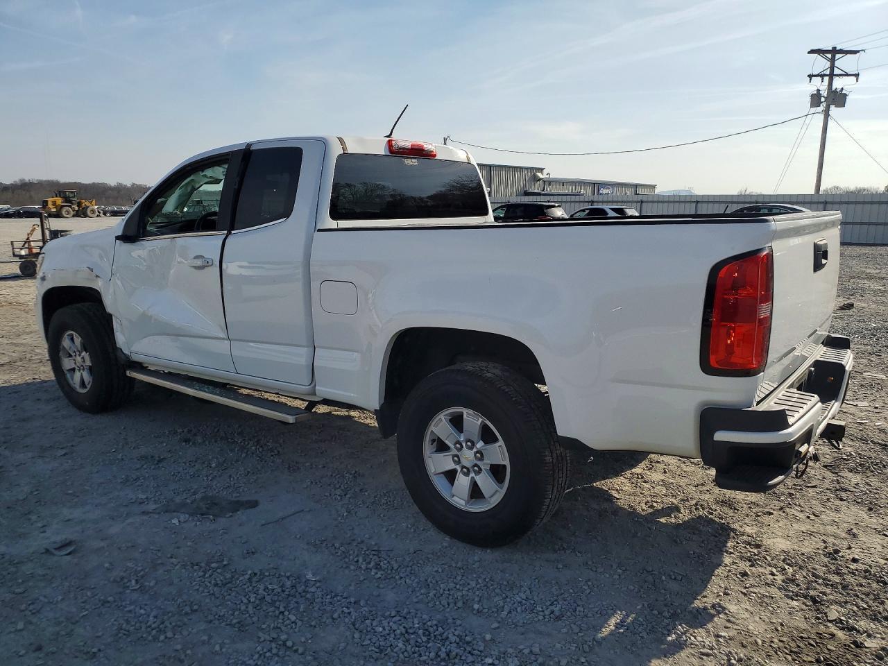 2017 Chevrolet Colorado - Image 2