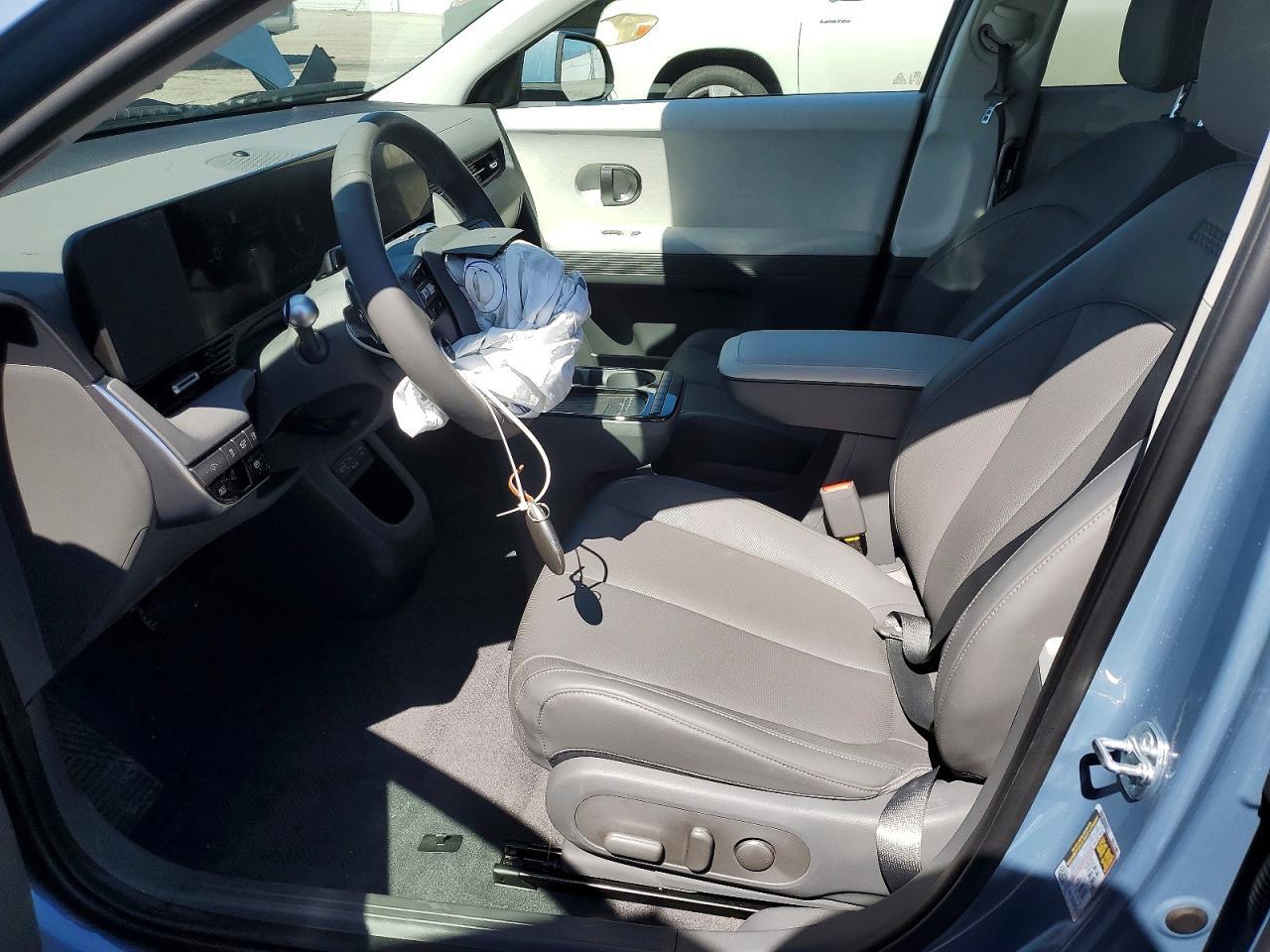 2025 Hyundai Ioniq 5 Sel - Image 7