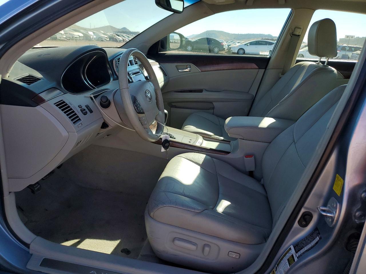 2011 Toyota Avalon Base - Фото 7