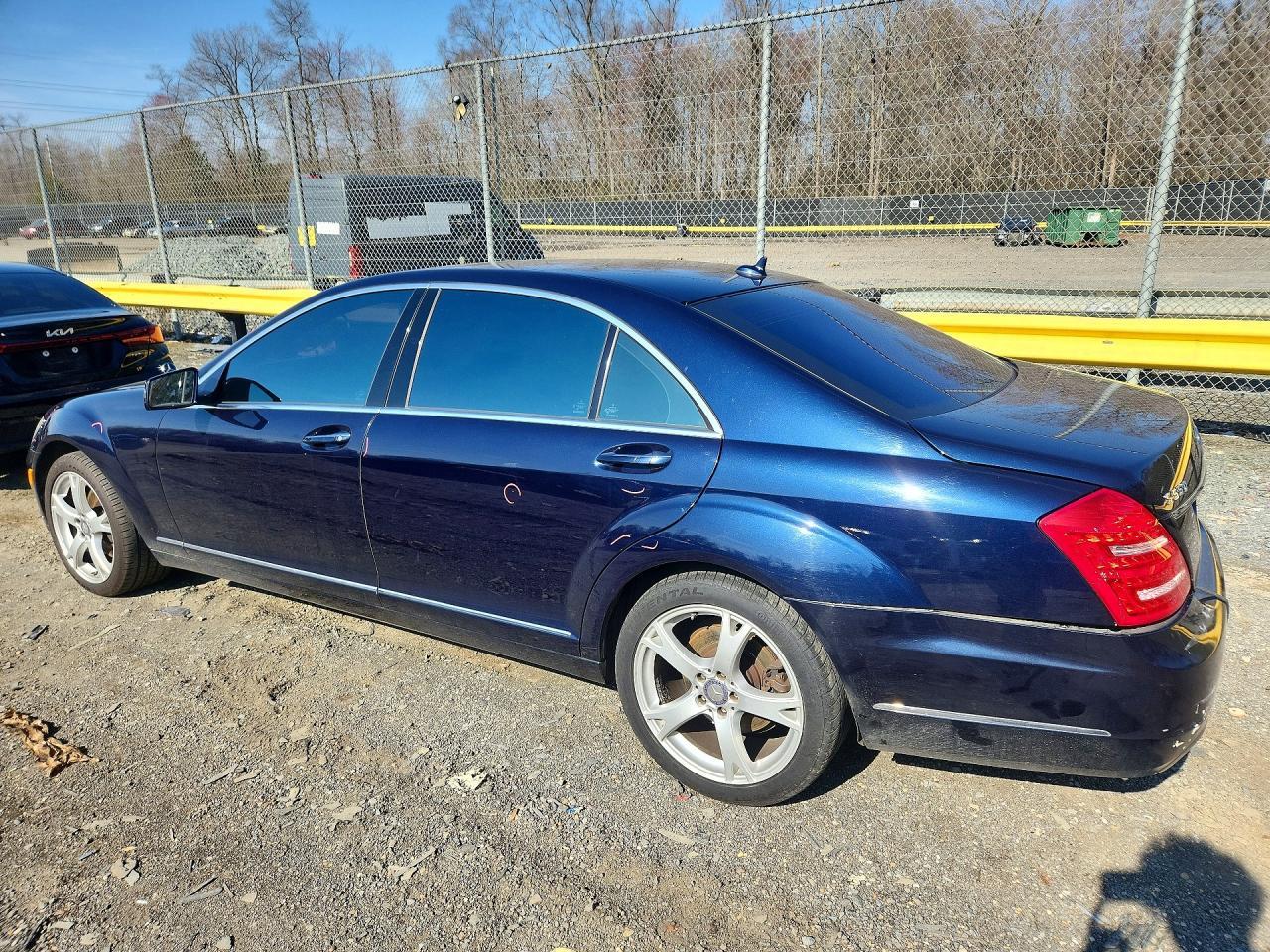 2013 Mercedes-Benz S 550 4Matic - Фото 2