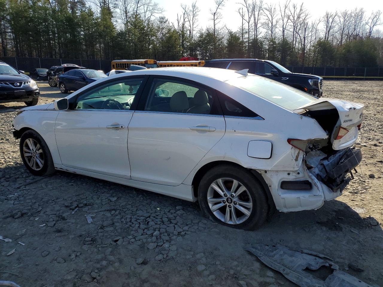 2013 Hyundai Sonata Gls - Фото 2