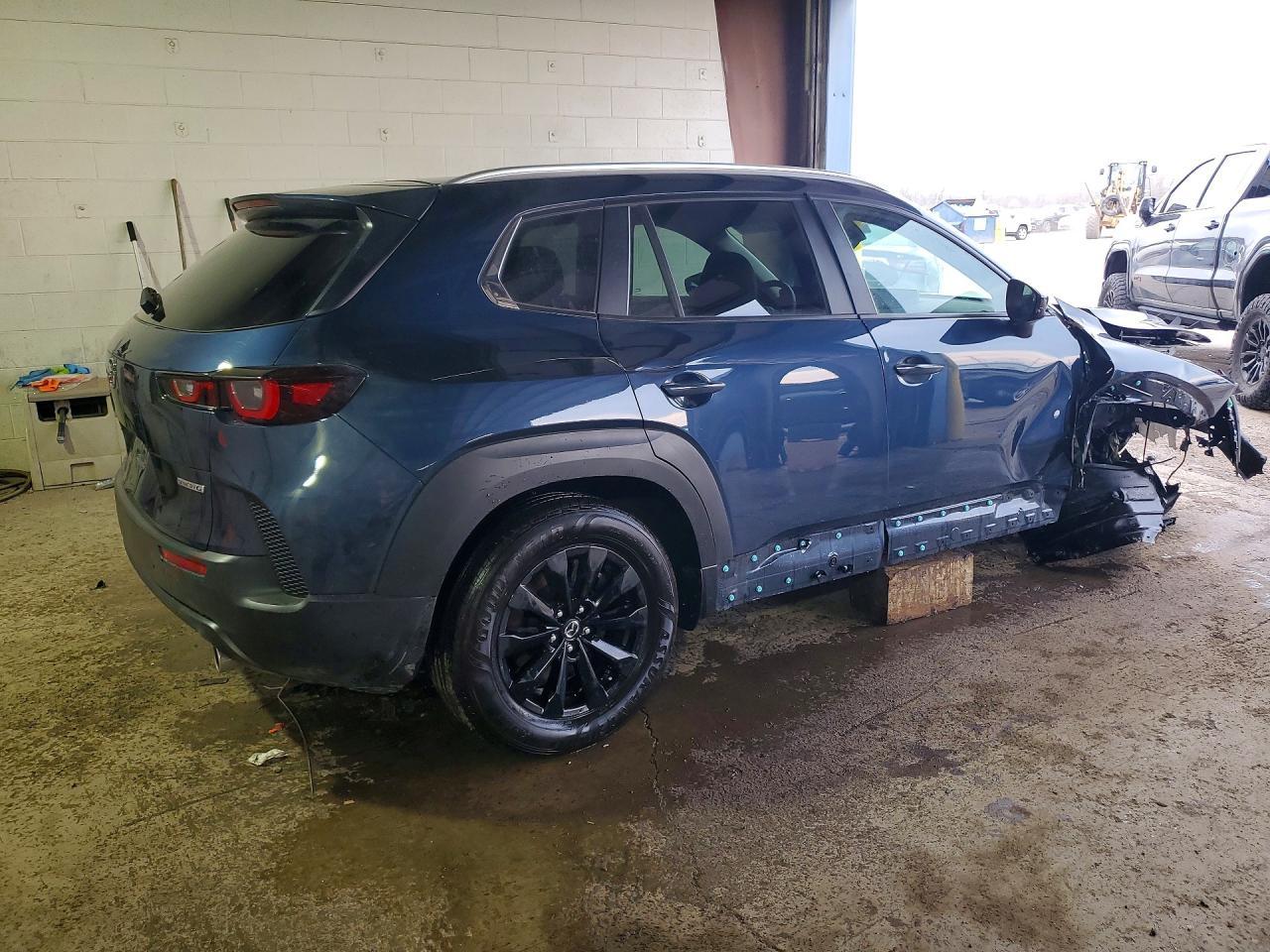 2025 Mazda Cx-50 Select - Image 3