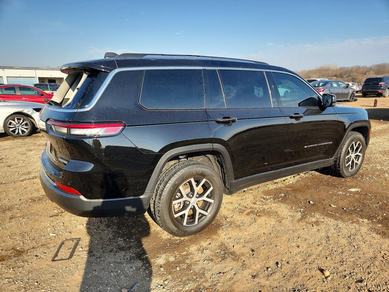 2023 Jeep Grand Cherokee L Limited - Фото 3